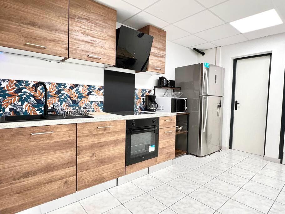 Le Grand Penon ~ Logement Spacieux A 6 Min Du Parc Saint-Georges-les-Baillargeaux Dış mekan fotoğraf