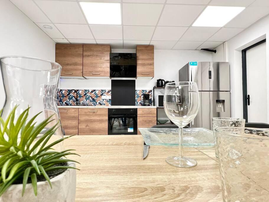 Le Grand Penon ~ Logement Spacieux A 6 Min Du Parc Saint-Georges-les-Baillargeaux Dış mekan fotoğraf